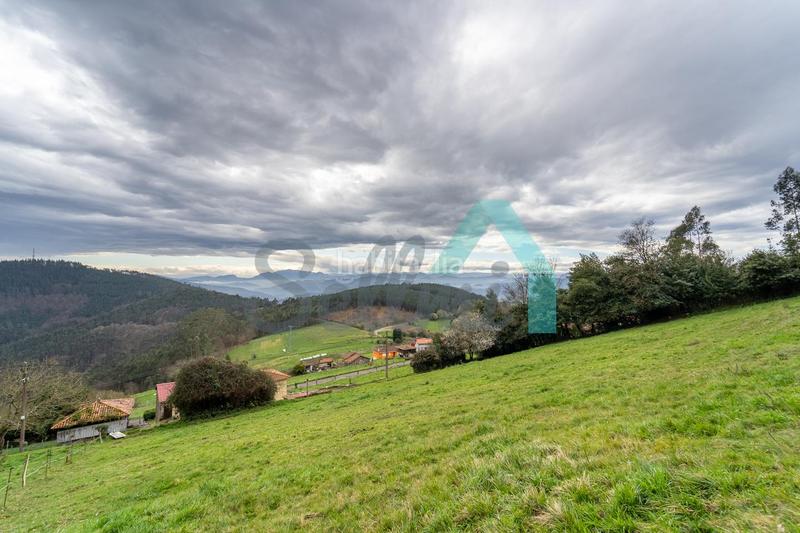 Foto 3716c968-1be0-49b4-b972-2d62121a9ac1. Terreny residencial a Pravia