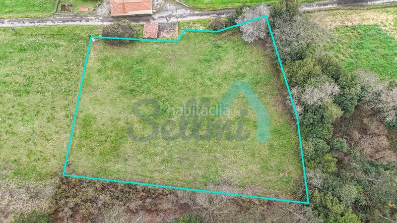 Foto bdf470ba-2afe-4372-a3b2-64c2b8319b54. Terreny residencial a Pravia