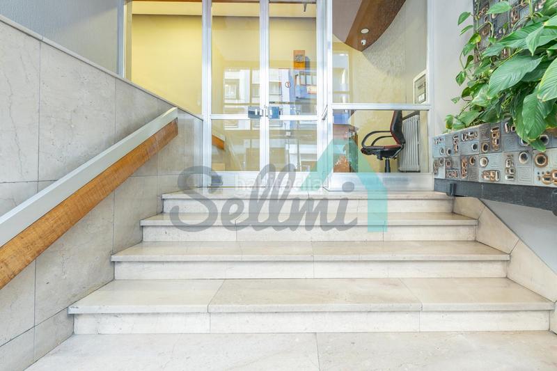 Foto fc56924e-ba4a-49f1-ba01-846389a323b7. Location bureau dans Salesas - Foncalada - Campoamor Oviedo