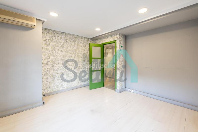 Foto 8519077f-971d-45f8-b9fb-b17f36385207. Rent office space in Salesas - Foncalada - Campoamor Oviedo