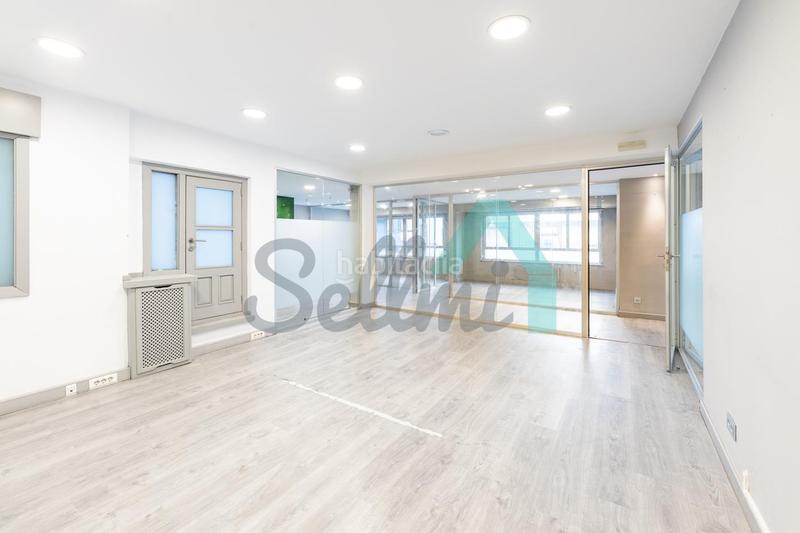Foto 8c118066-b83e-4541-a946-5be06b0f31b0. Rent office space in Salesas - Foncalada - Campoamor Oviedo