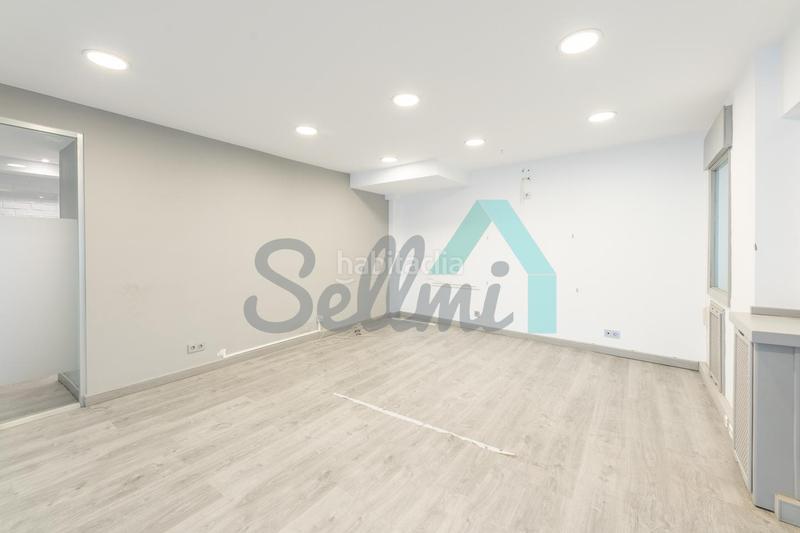 Foto 3c8de6c8-22f2-4700-921e-a0ff9355dea5. Alquiler oficina en Salesas - Foncalada - Campoamor Oviedo