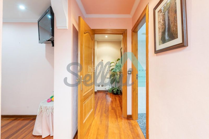 Foto 1c99ebbe-a1c5-43bc-80dd-7426046ef98a. Towny house with heating parking in Franco (El)