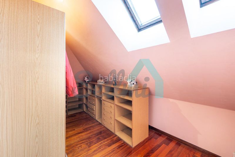 Foto 3ab5e9c9-f5bd-4b6f-84d7-8e9e1f9bbbe5. Towny house with heating parking in Franco (El)