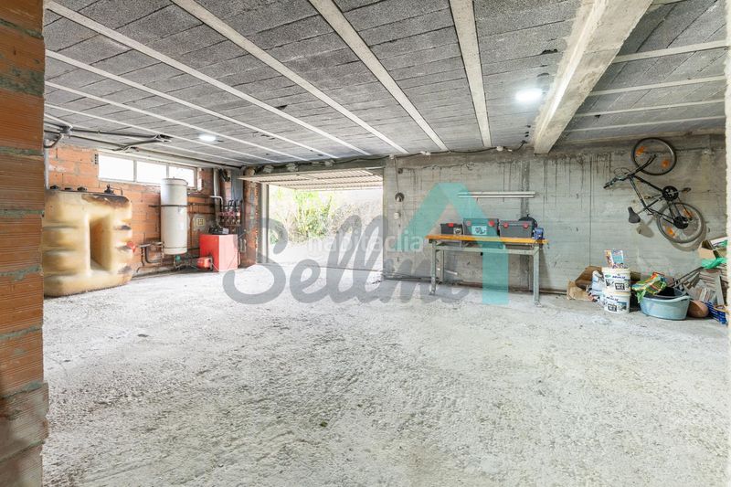 Foto 4f14970c-1202-4a9b-a8d4-ea650d8d8772. Towny house with heating parking in Franco (El)