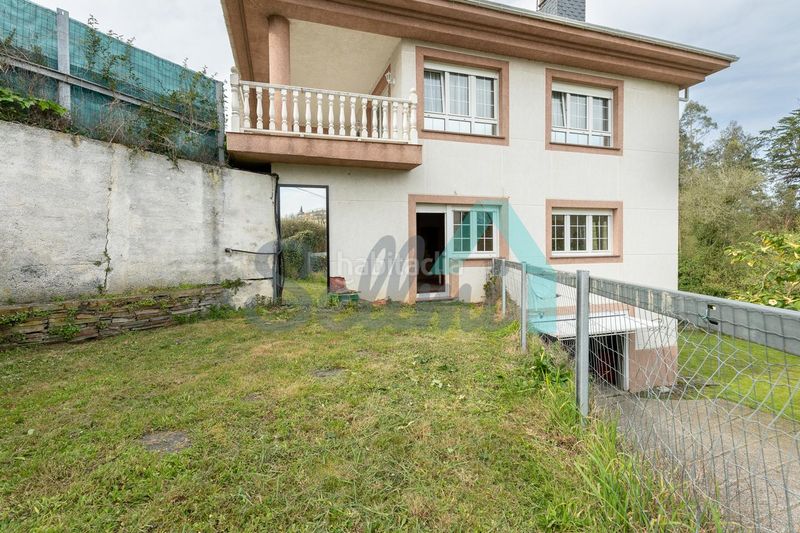 Foto 82b68dea-b48b-4cb4-8257-8ebe19e9c5b3. Towny house with heating parking in Franco (El)