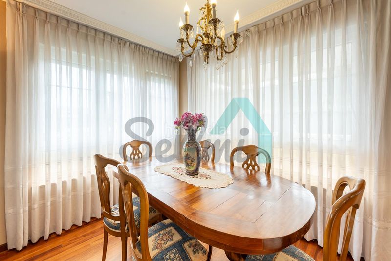 Foto bb52b879-0351-46a1-a1b3-b26390d93ae2. Towny house with heating parking in Franco (El)