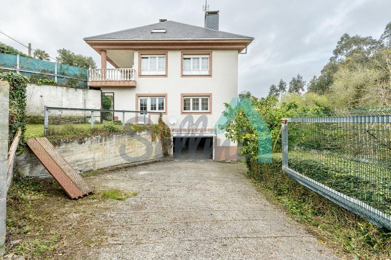 Foto cee0369d-0156-4417-97e2-7a937a68c290. Towny house with heating parking in Franco (El)