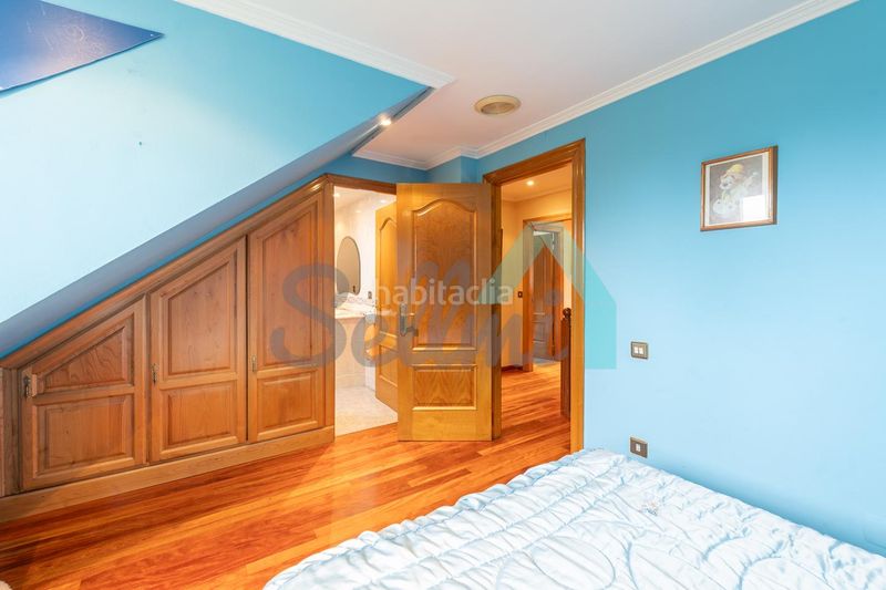 Foto fa7daf5a-4afb-4aba-a599-4e3e922ae625. Towny house with heating parking in Franco (El)
