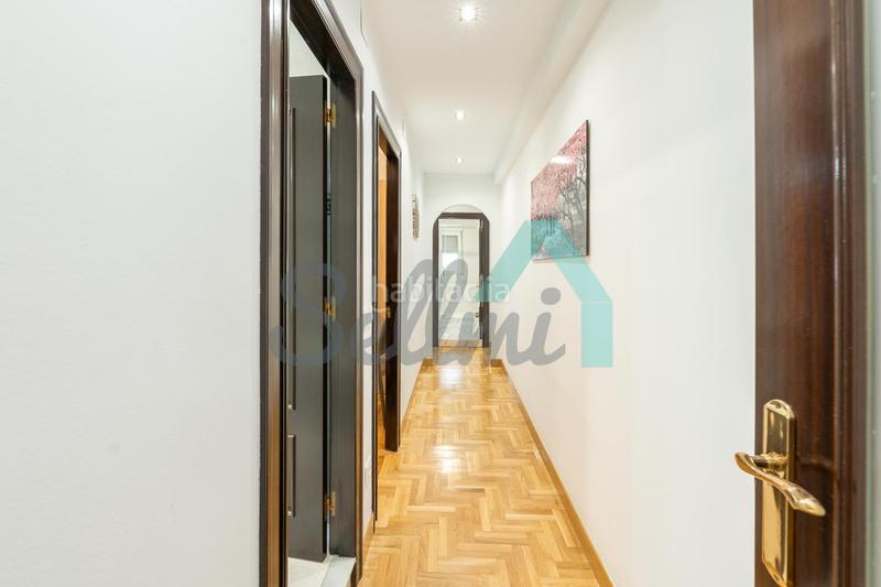 Foto 0fbb5543-8a9a-4483-be1d-f1a2d129de21. Appartement avec chauffage dans Centro Gijón
