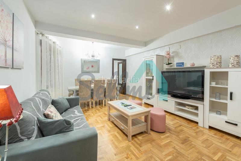 Foto 9c2567a3-18cd-402a-8da3-fd071c2fdd49. Appartement avec chauffage dans Centro Gijón