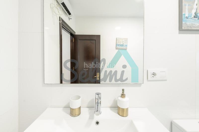Foto 0ee923c0-6c11-4ef3-b9de-7b5aa057796b. Etagenwohnung mit heizung in Centro Gijón