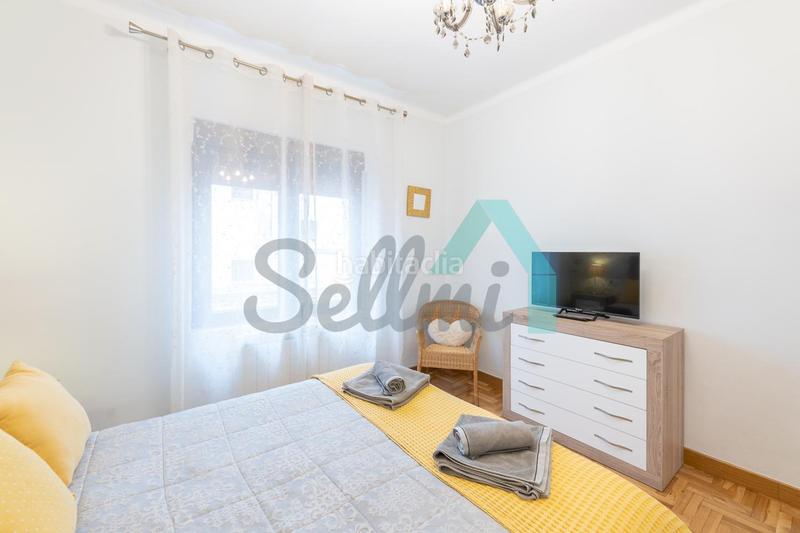Foto b8b08c65-759e-461f-a124-215622778c37. Etagenwohnung mit heizung in Centro Gijón