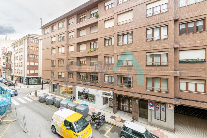 Foto f7b0ede4-2dce-4f8a-9489-0b7fc0e341b7. Pis amb calefacció a Centro Gijón