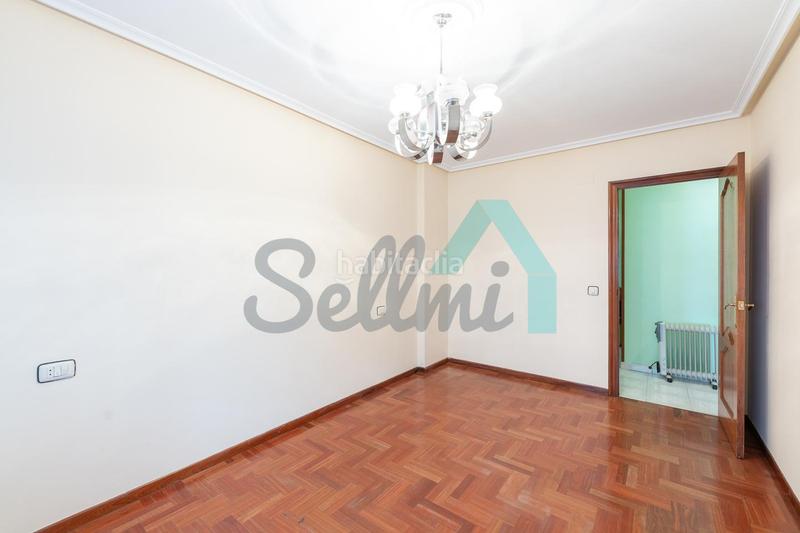 Foto 27e5f92e-8e7e-4b0b-a12c-395939a5c284. Appartamento con riscaldamento in Sama Langreo