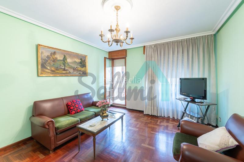 Foto bfa030b5-0940-4f97-923d-5b31fce5b6b8. Appartamento con riscaldamento in Sama Langreo