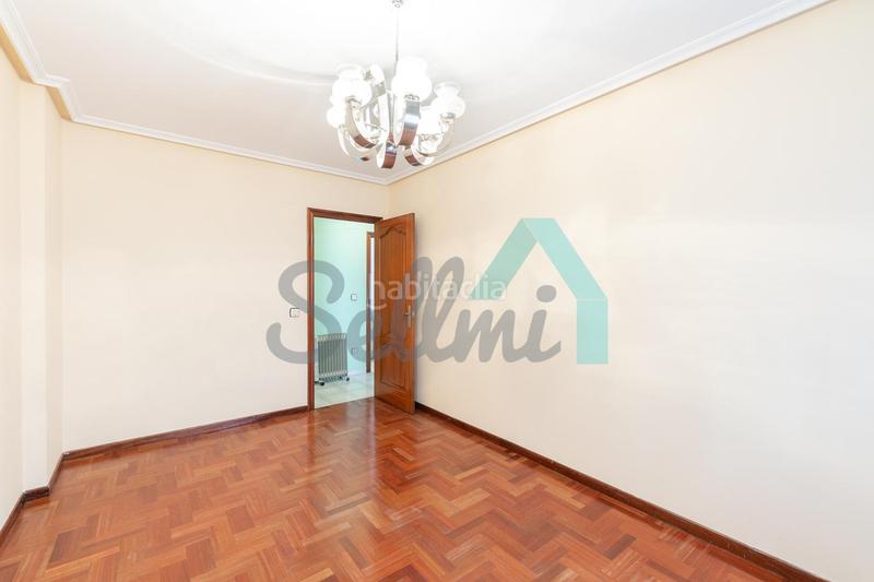 Foto 2c21419d-cec3-4f17-a0fe-7ced32b1f2cf. Etagenwohnung mit heizung in Sama Langreo