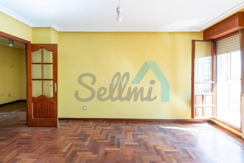 Foto f02cfec6-4ddc-4569-86b9-b3378720ea34. Piso en Sama Langreo