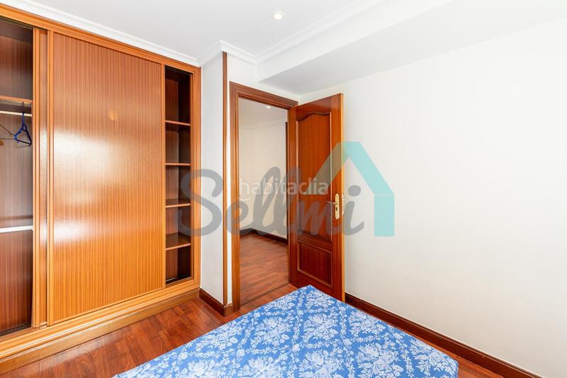 Foto 48a4ac21-10b7-47c5-b989-667f81118366. Appartamento con riscaldamento in Casco Histórico Oviedo