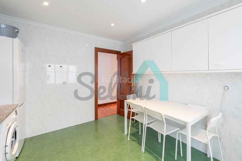 Foto 8205f3dd-3404-4115-ac79-e9616b861db0. Appartamento con riscaldamento in Casco Histórico Oviedo