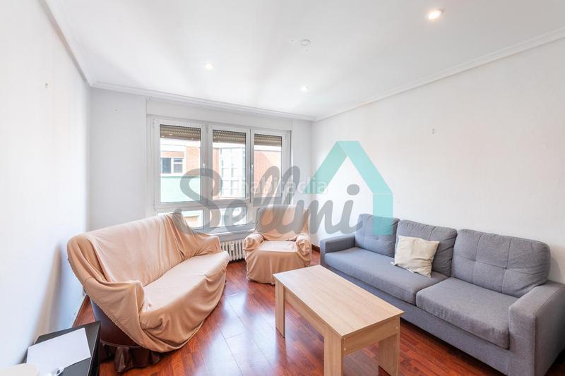 Foto f6ec1932-5c47-4c1d-9795-60157a36e7ba. Appartement avec chauffage dans Casco Histórico Oviedo