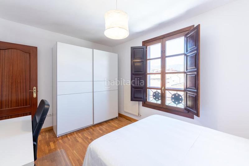 Foto 02e3bb3a-d0e5-44af-ac80-8d4c9259168d. Miete etagenwohnung mit heizung in Fontán Oviedo
