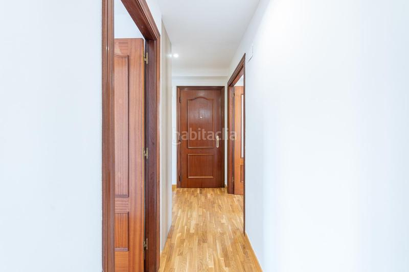 Foto 589e8cb8-6fd1-41c9-ac9e-53e92f060e3e. Miete etagenwohnung mit heizung in Fontán Oviedo