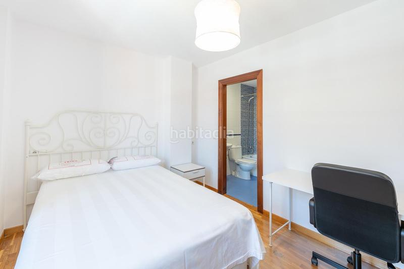 Foto 76bbe549-3a76-4546-b3f7-75fde8b74860. Miete etagenwohnung mit heizung in Fontán Oviedo