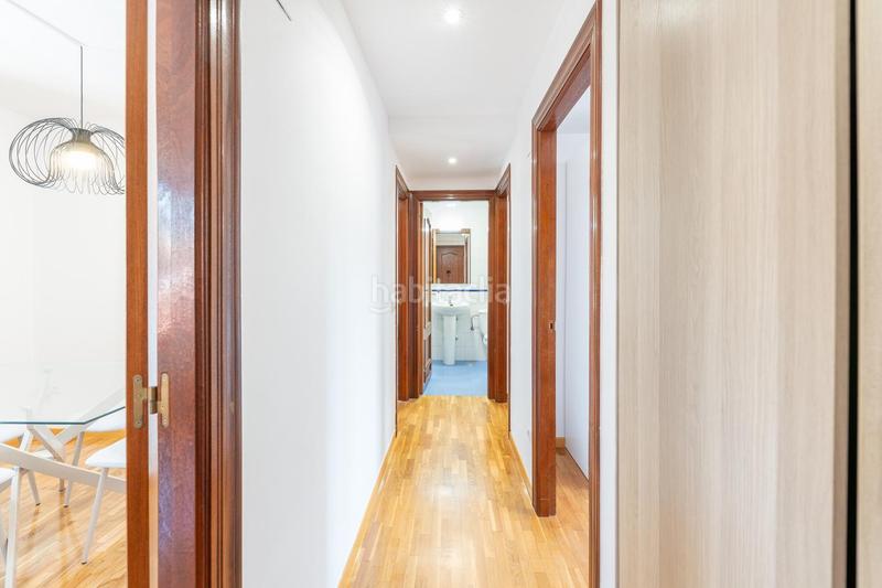 Foto 41b10a76-eeb8-4eff-b202-e14ddb4a5902. Rent flat with heating in Fontán Oviedo