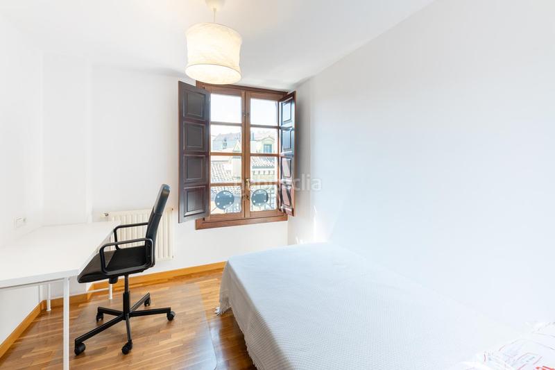 Foto 729a5dd2-3c6f-4525-8878-7f886010fe64. Rent flat with heating in Fontán Oviedo