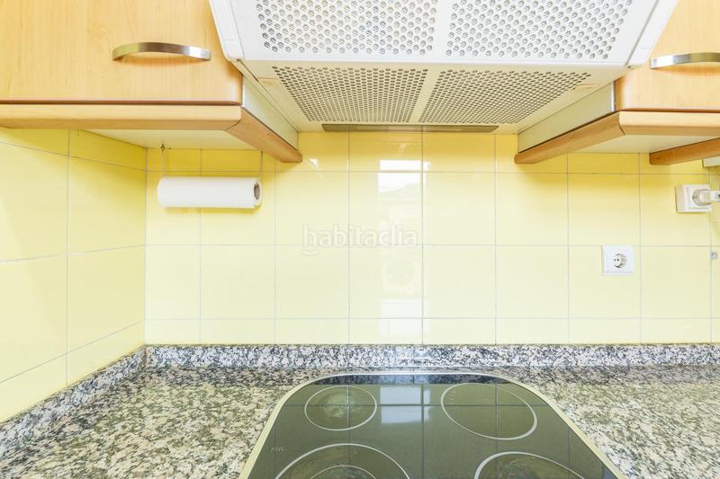 Foto d01b4777-1b14-4367-8774-f329529fb2a5. Lloguer pis amb calefacció a Fontán Oviedo