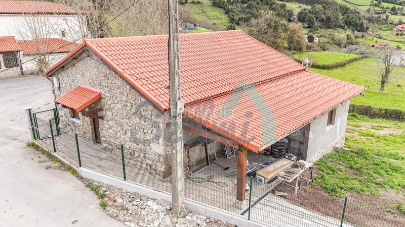 Foto 87c1f951-35bd-4760-801f-da2b43f4bdf7. Casa en Parroquias Norte Siero