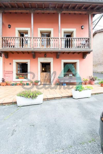 Foto 110769b0-673d-4690-b873-971323194a5b. Casa aparellada amb calefacció a la pola Siero Siero