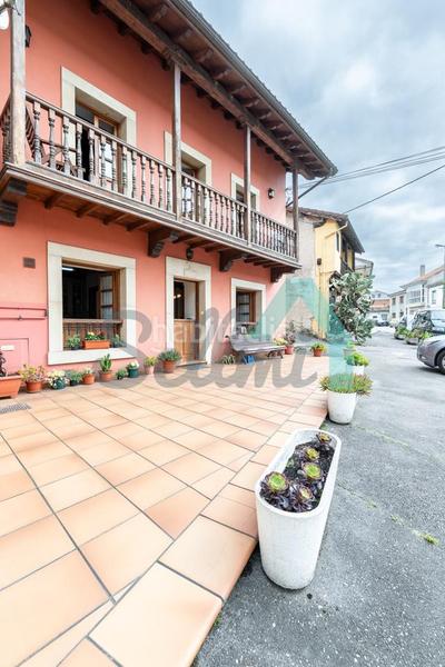 Foto 168b650e-2ad7-47cc-b943-52b0b8b5e9f7. Casa aparellada amb calefacció a la pola Siero Siero