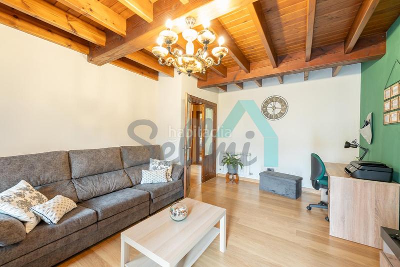 Foto 14ab63ea-d324-4be8-9026-642d17d707e5. Casa pareada en la pola Siero Siero
