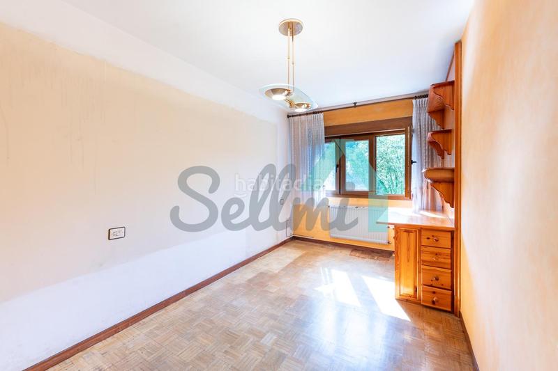 Foto c81e5c00-1f1b-4d6b-a72d-74f508eb5ad3. Piso en San Martín del Rey Aurelio