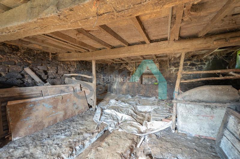 Foto 0f68d255-35ee-4747-a281-46376a32d50f. Casa a Parres