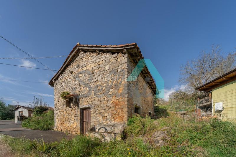 Foto 3ee4b284-3257-4415-8118-055e2ac6273a. Casa a Parres