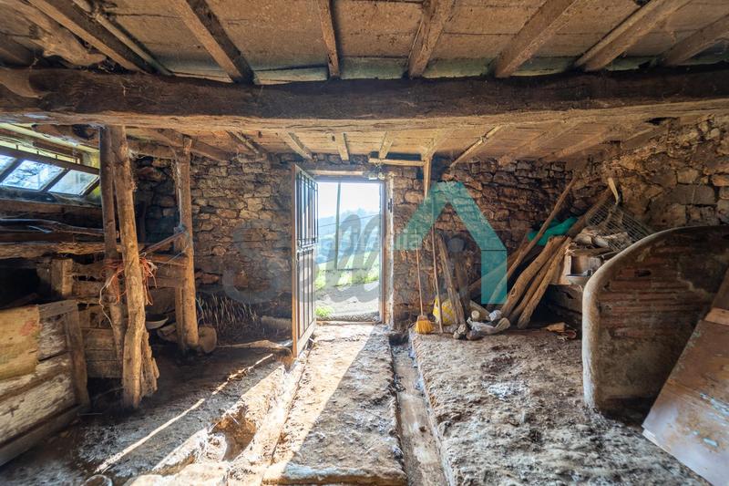 Foto c810a367-c97a-42a6-afea-b41072c0b099. Casa a Parres