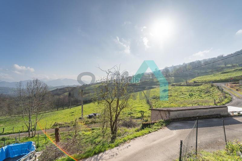 Foto 253bef70-e93e-4d82-b862-d7c85ef5679c. Maison dans Parres