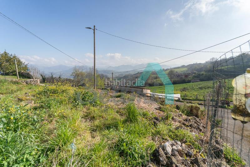 Foto 40632987-cb7b-42d8-b101-b484179969f8. Maison dans Parres