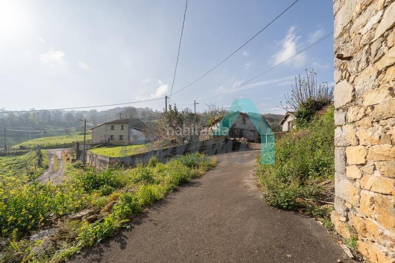 Foto 8880afeb-1960-4697-aae9-40f2ad6c7c29. Maison dans Parres