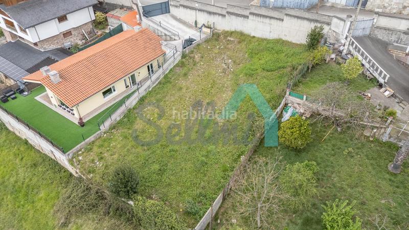 Foto 4b670eb5-ec19-488e-be96-e946924c3193. Terrain résidentiel dans Viella-Granda-Meres Siero