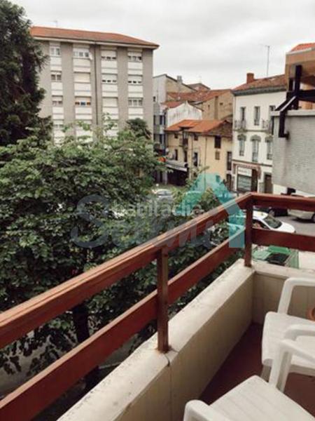 Foto fbc49436-cd07-4e42-bf87-fc753661176b. Flat with heating parking in Pravia