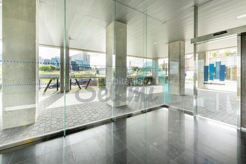 Foto 22d36b9c-17d5-496f-8a4b-2559d776a1f9. Rent flat with heating parking in Huca - La Cadellada Oviedo