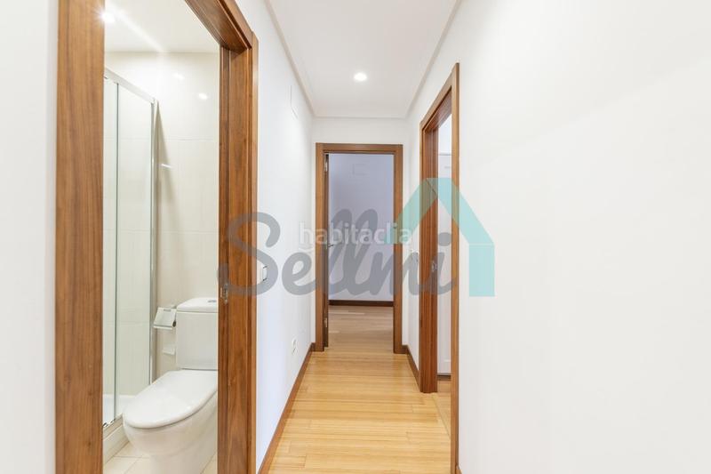 Foto 8905a85f-ac1b-4028-a26d-a23bf718ab0b. Rent flat with heating parking in Huca - La Cadellada Oviedo