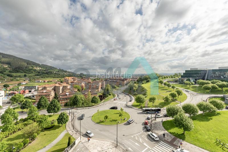 Foto 0f1e6aaf-e937-44af-bd59-beac4bdabbf7. Alquiler piso en Huca - La Cadellada Oviedo