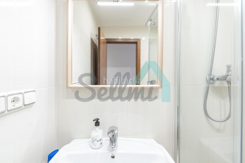 Foto bf2813be-44c4-4a57-bff4-adcb78d53d91. Alquiler piso en Huca - La Cadellada Oviedo