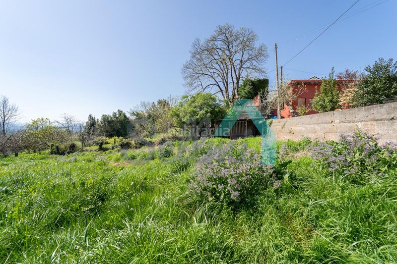 Foto a29ba8b0-b855-454b-a8a8-73629310d7cb. Residential plot in Regueras (Las)