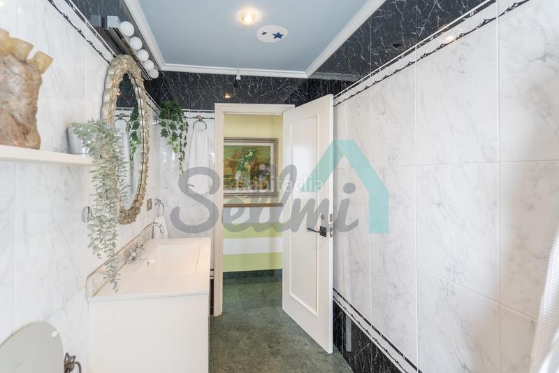 Foto 41e65272-d086-40e9-9913-915563a7c636. Rent penthouse with heating in El Carbayedo - El Quirinal Avilés